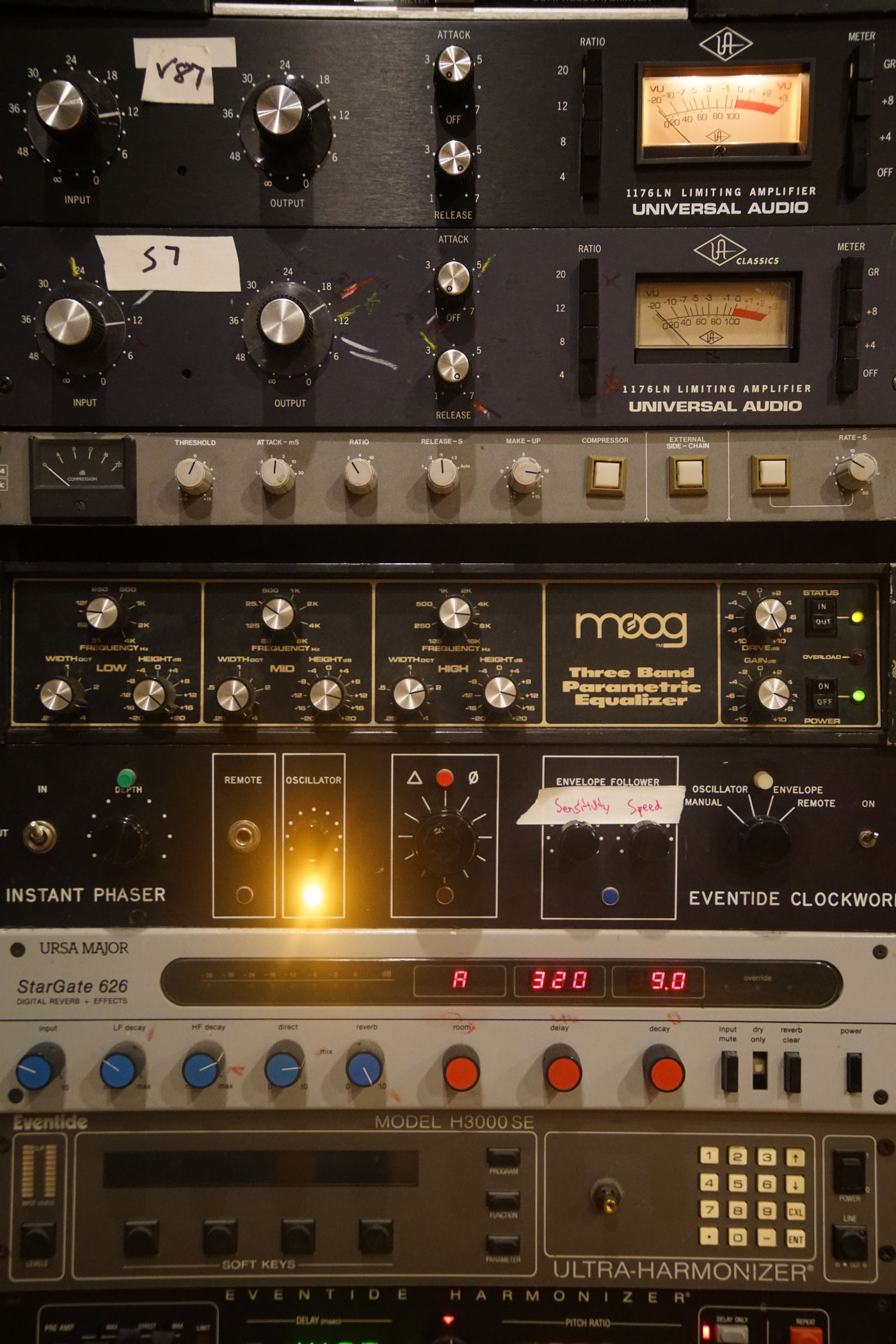 DRP outboard rack featuring UA 1176LN, Moog 3-band parametric EQ, Ursa Major StarGate, Eventide H3000